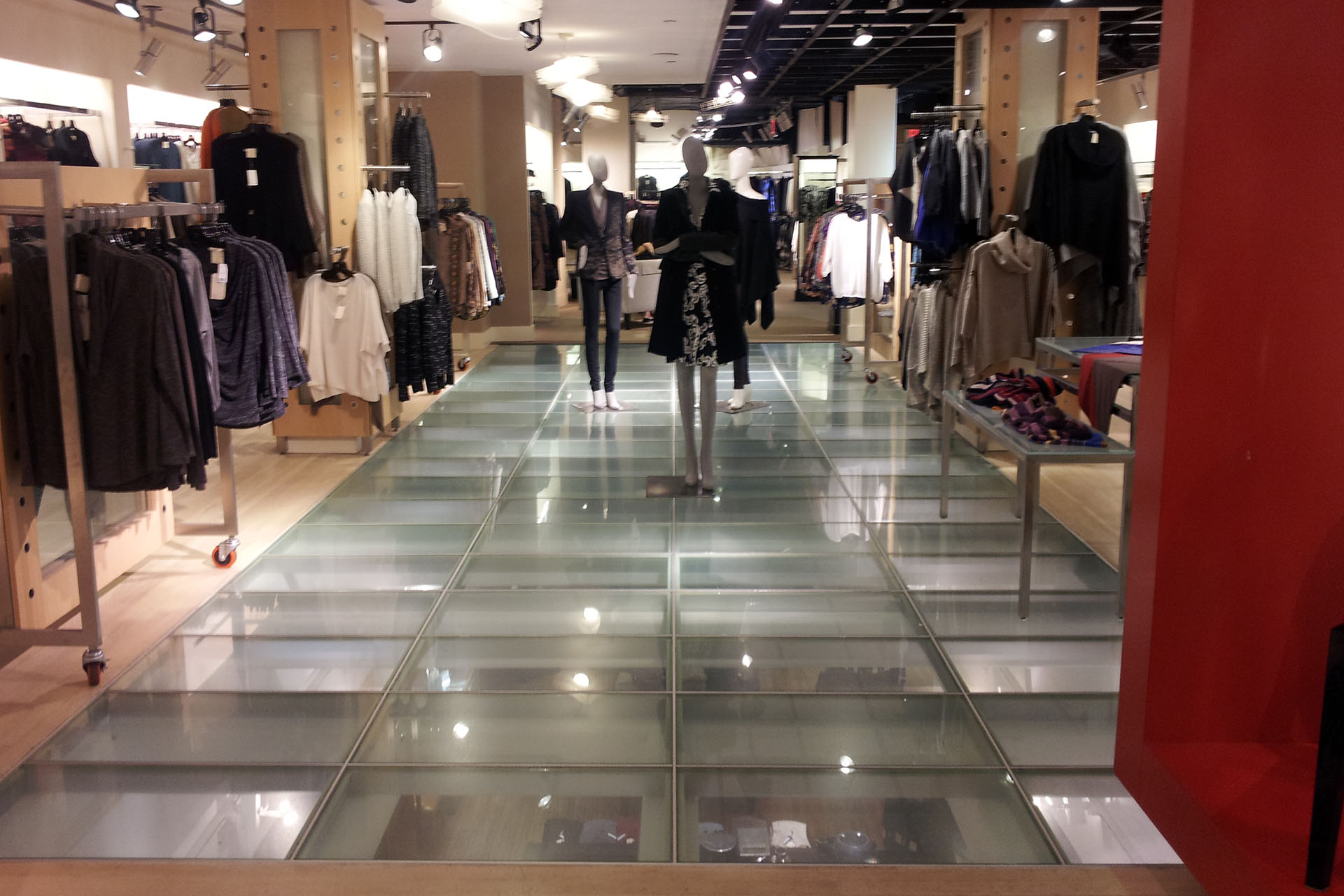GlassWalk structural glass system